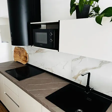 Saraeco Appartamento Côme